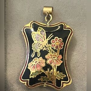 Elegant Gold Tone and Black Floral Pendant